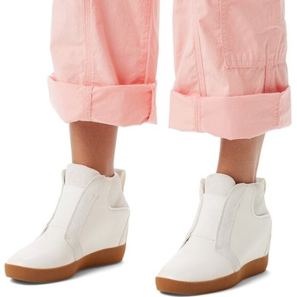 Sorel Out N About Pull On Wedge Booties Leather Chelsea Boots Sea Salt Size 7 - Picture 1 of 7